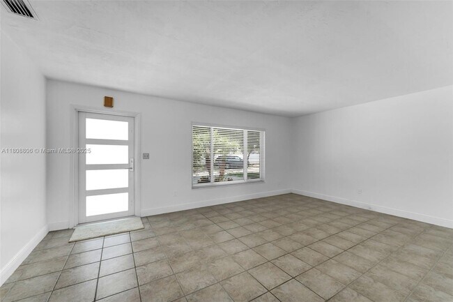 Foto del edificio - 12520 SW 106th St