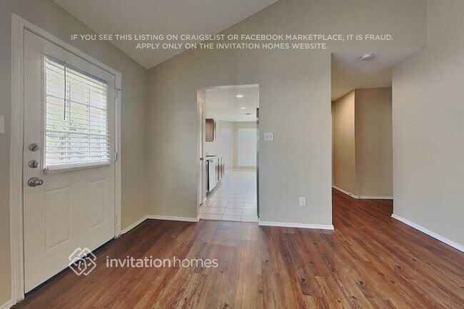 Foto del edificio - 10321 Pleasant Mound Dr