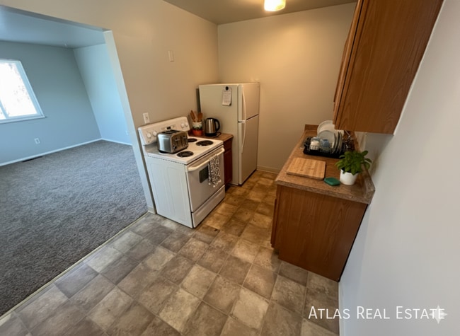 Photo - 960 W Moreno Ave Apartment