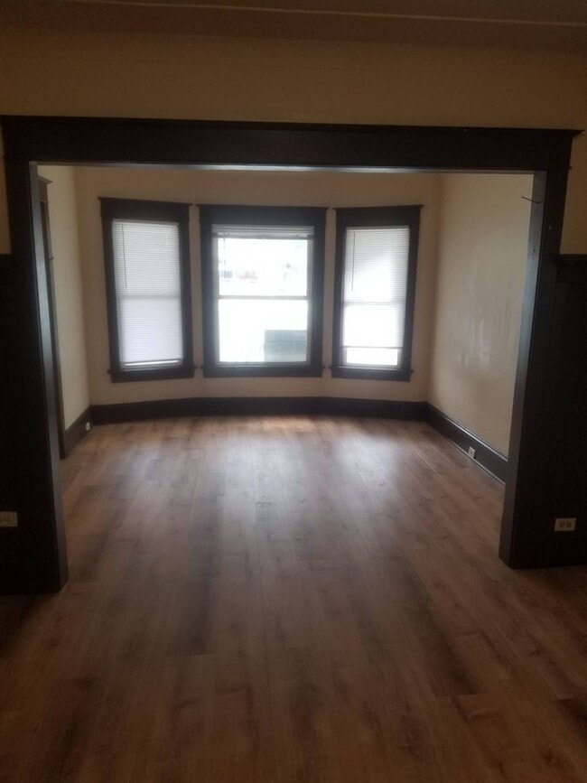 Foto del edificio - 2643N36thJ