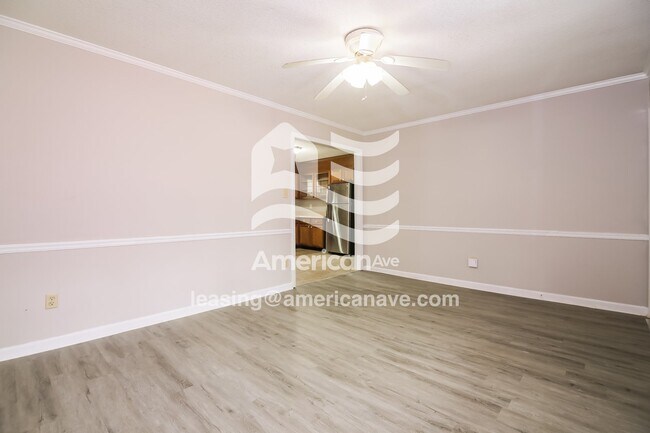 Foto del edificio - 317 Cartwright Cir