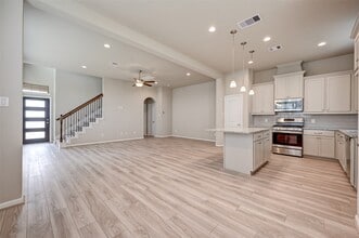 Building Photo - 5039 Pr Ter Ln