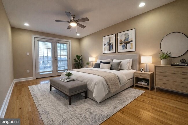 Building Photo - 1122 W Hamburg St