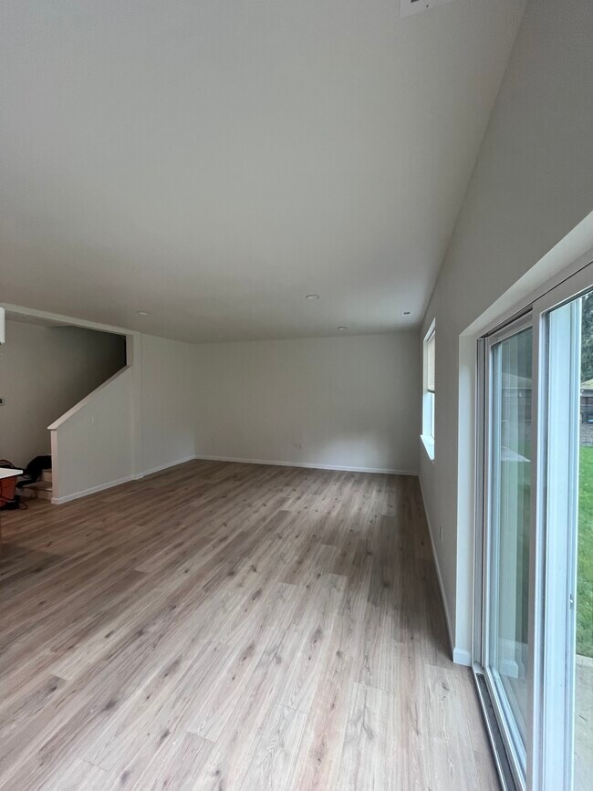 Foto del edificio - 4447 19th Ave SE