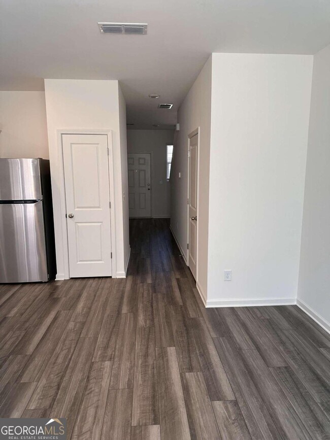Building Photo - 3547 Condor Ct