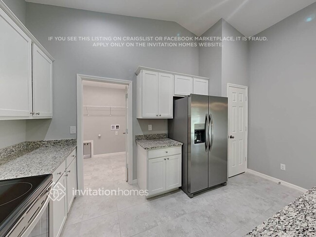 Building Photo - 477 San Cristobal Ave