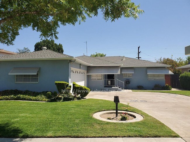 Foto del edificio - 3014 N 7th St