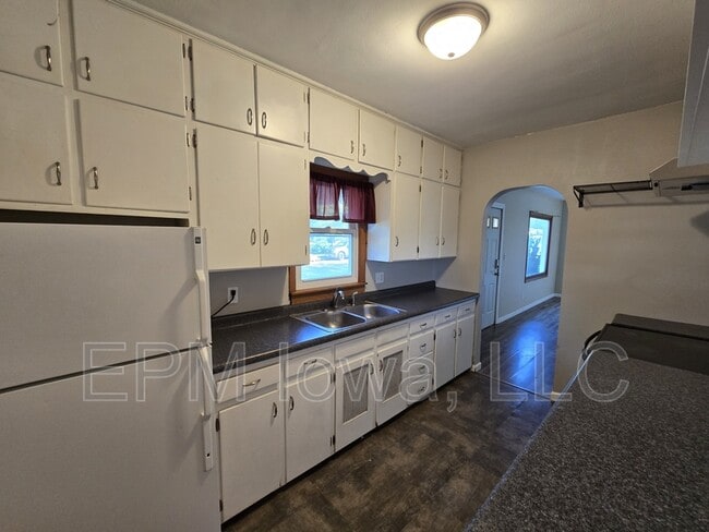 Foto del edificio - 867 Maxwell St