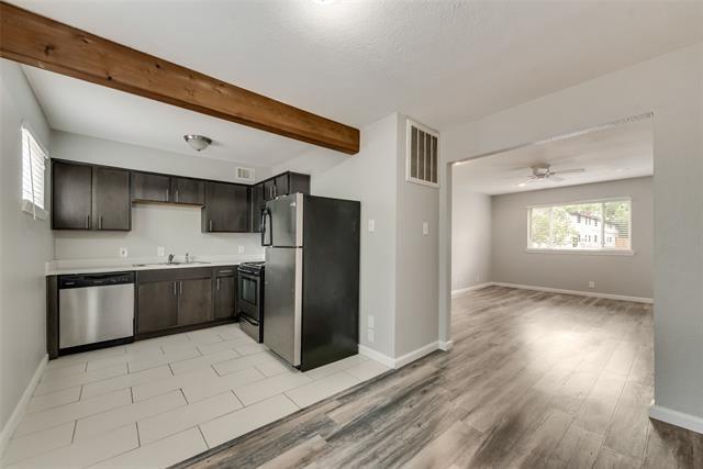 Foto del edificio - 4718 Reiger Ave