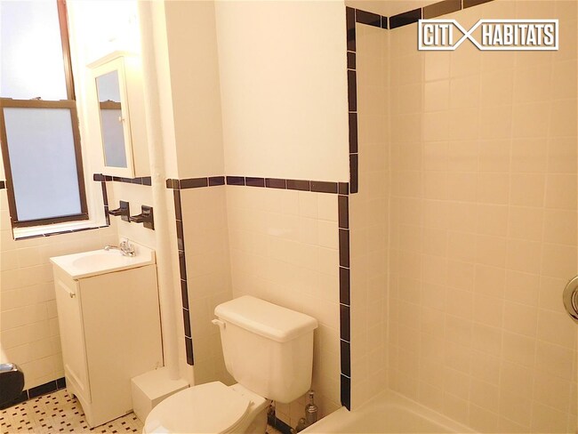 Foto del edificio - 355 W 85th St