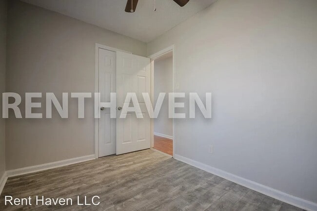 Foto del edificio - 1213 State Rd S-28-908