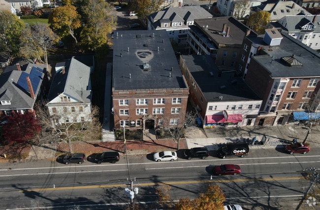 Building Photo - 242 Lafayette St