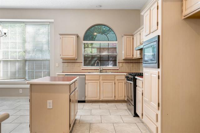 Foto del edificio - 3113 Candide Ln