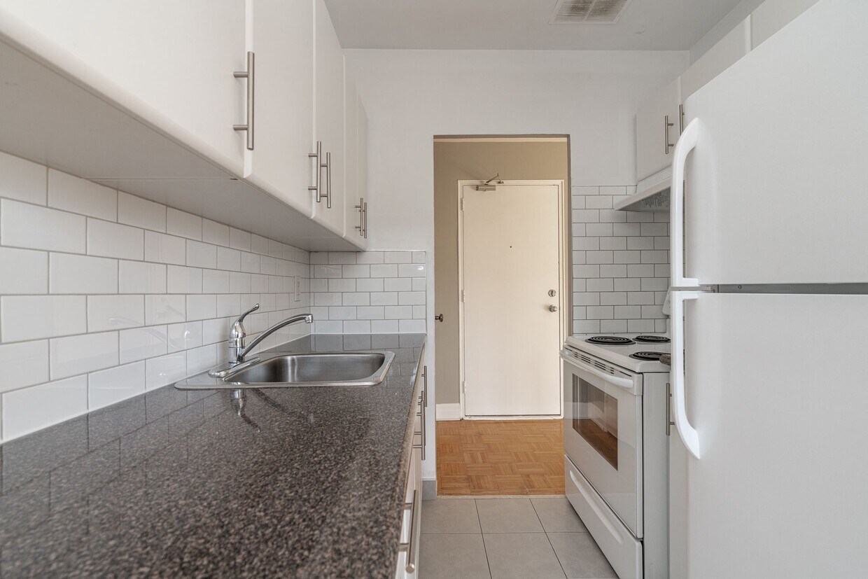 Photo principale - 612 Dawes Rd