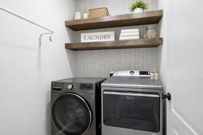 Building Photo - 14532 Jelly Pnes Dr