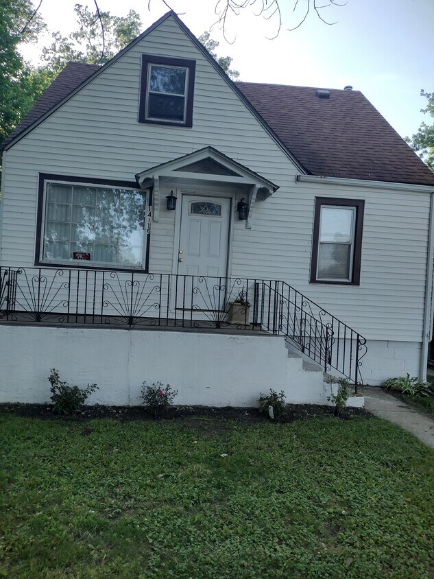 Foto principal - 14116 S Claire Blvd