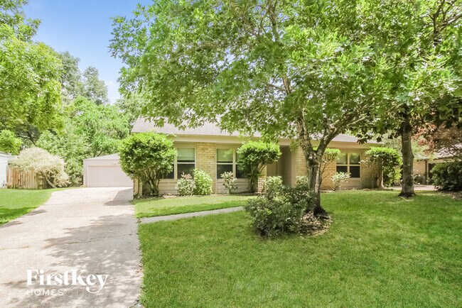 Foto del edificio - 3922 Maple Heights Dr