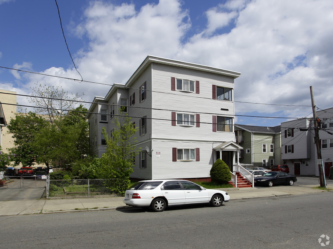 7 Hanover St, Lynn, MA 01902 - Apartments in Lynn, MA | Apartments.com