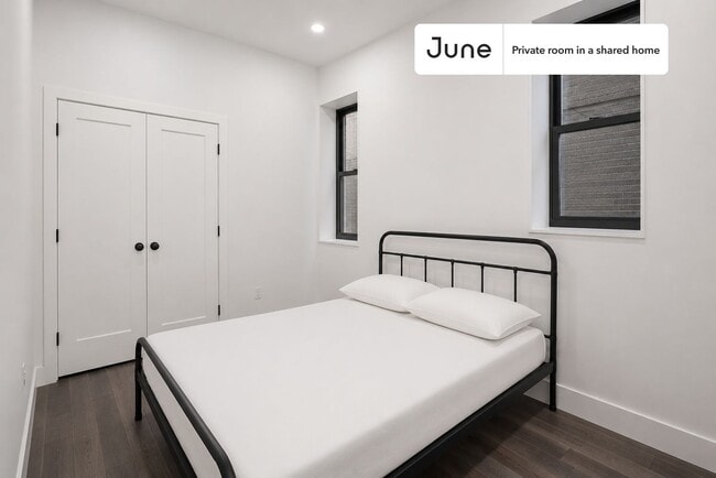 Building Photo - Room in Shared 4 bed/1 bath home in Prospect Lefferts Gardens