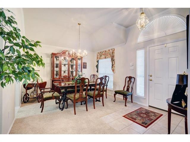 Foto del edificio - 5924 Southmoor Ln