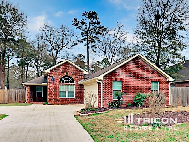 Building Photo - 729 Forest Ln Dr