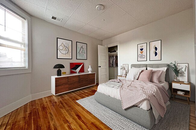 Building Photo - Avl Now! No fee! Downtown Beverly Renovate...