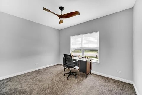 Building Photo - 10824 Walnut Dr