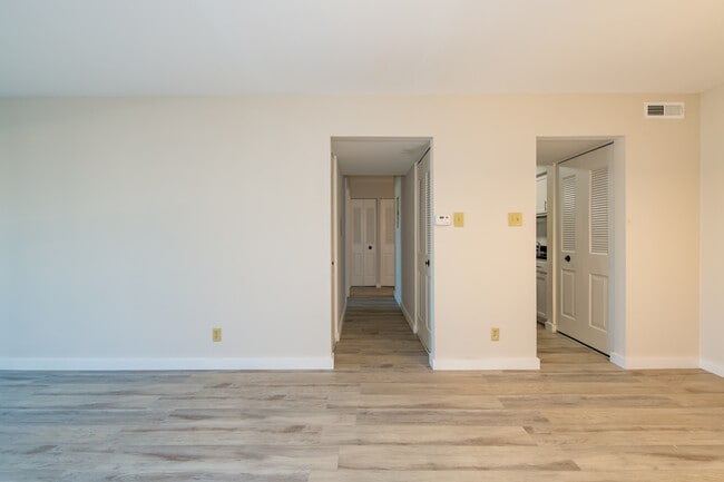 Building Photo - Southfield Apartments