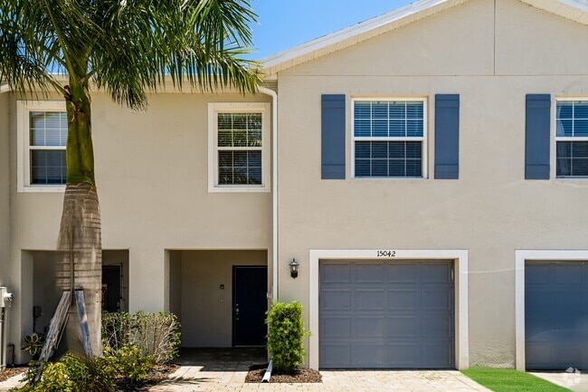 Building Photo - 15014 Wildflower Cir