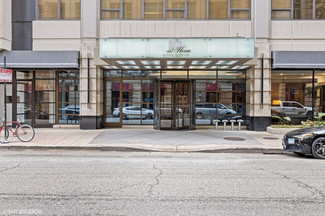Building Photo - 30 E Huron St
