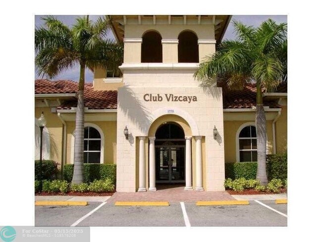Foto del edificio - 4944 SW 140th Terrace