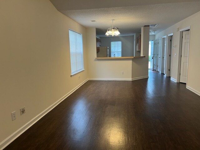 Building Photo - 527 Providence Crossing Dr