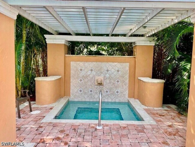 Foto del edificio - 1260 Wildwood Lakes Blvd