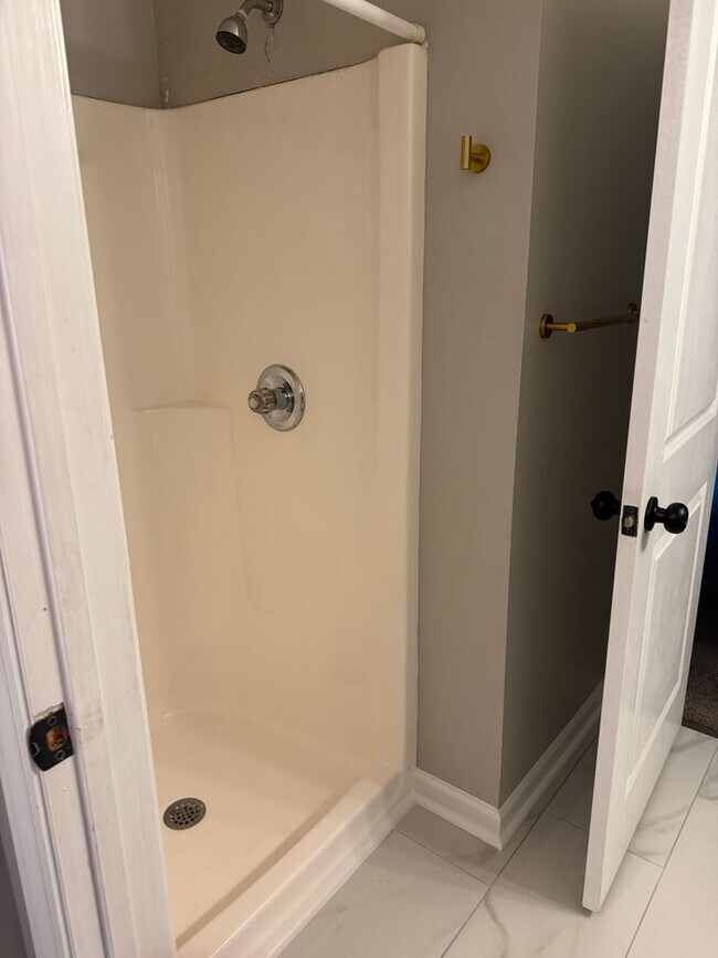 Photo - Price reduced!! House