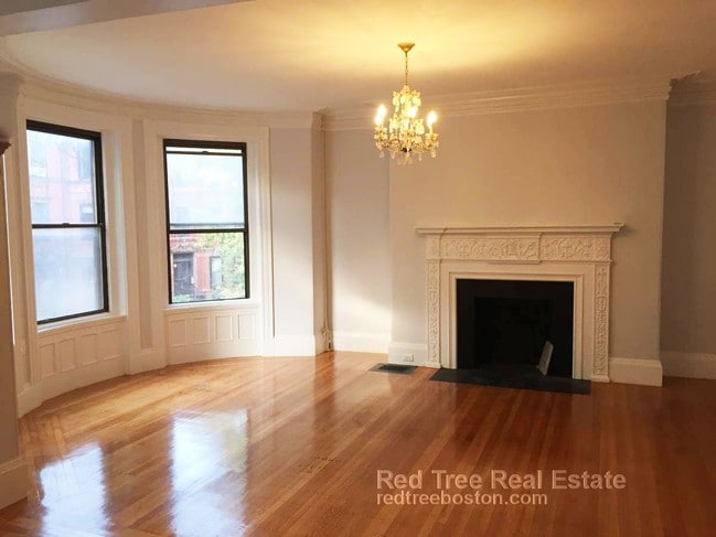Building Photo - 429 Marlborough St