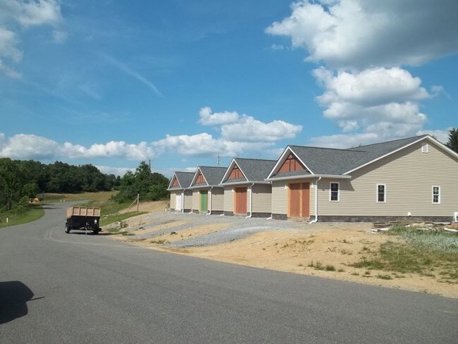 Foto del edificio - Fairfield Drive & Insterstate 81
