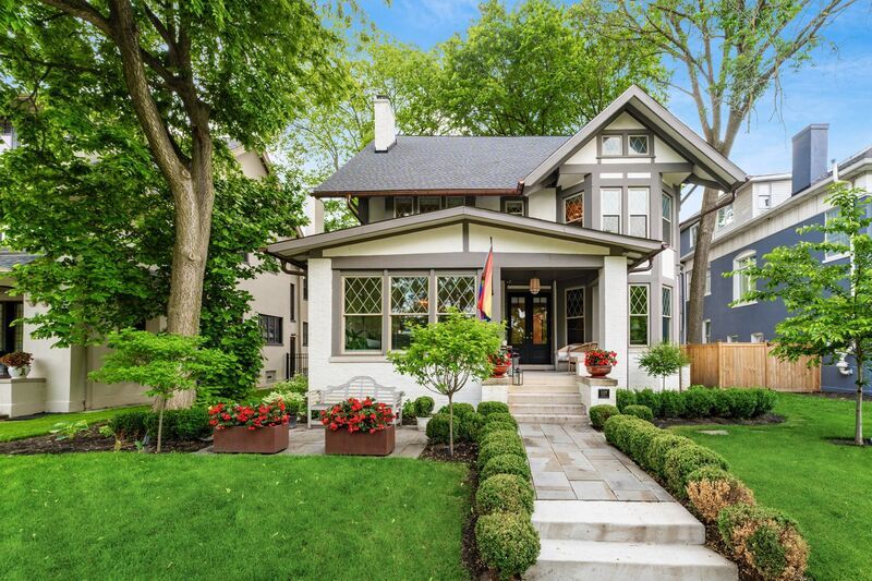 Foto principal - 109 Franklin Park W