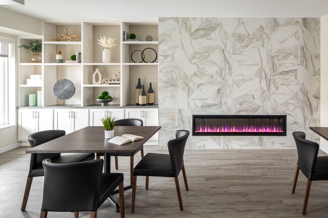 Building Photo - Villas at Pleasant Ave - 55+