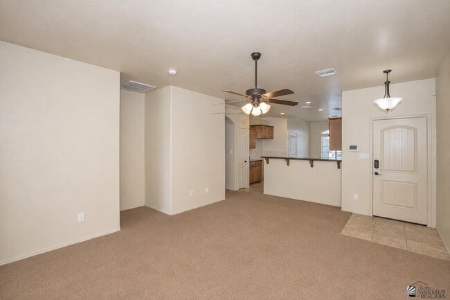Building Photo - 2545 S 41st Ave