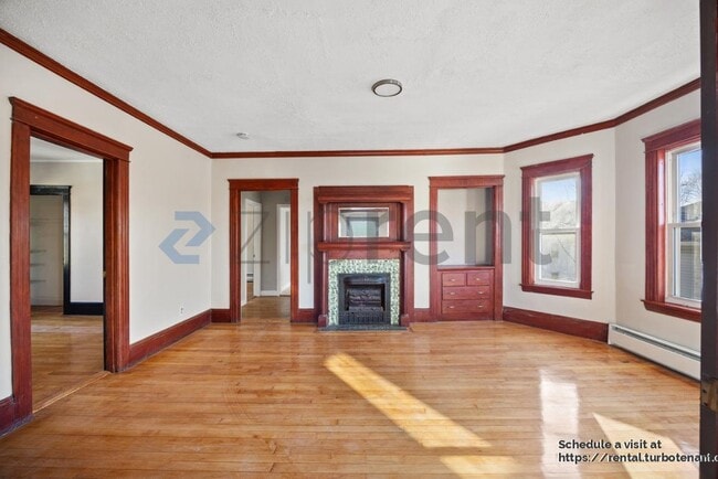 Building Photo - 82 Green Hill Pky