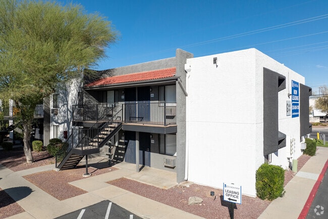 Building Photo - Vista Montana Apartments