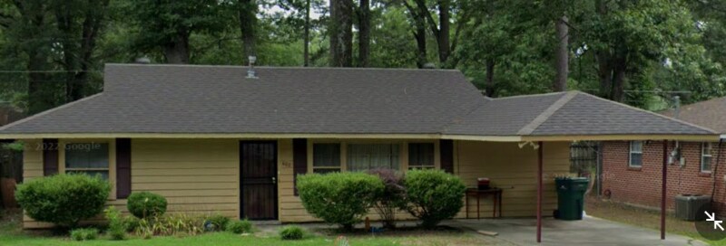 Primary Photo - 402 W 35th Ave