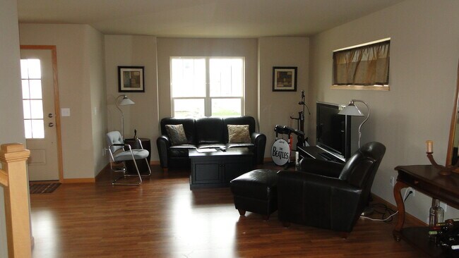 Foto del edificio - 9302 Briar Haven Dr