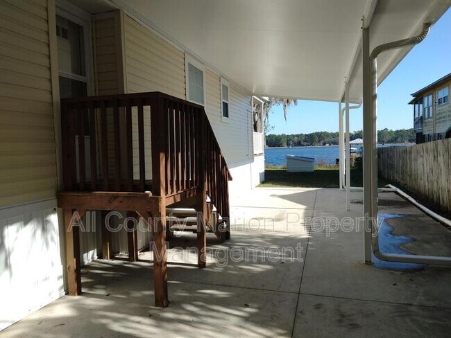 Foto del edificio - 23031 NE 112th Court Rd