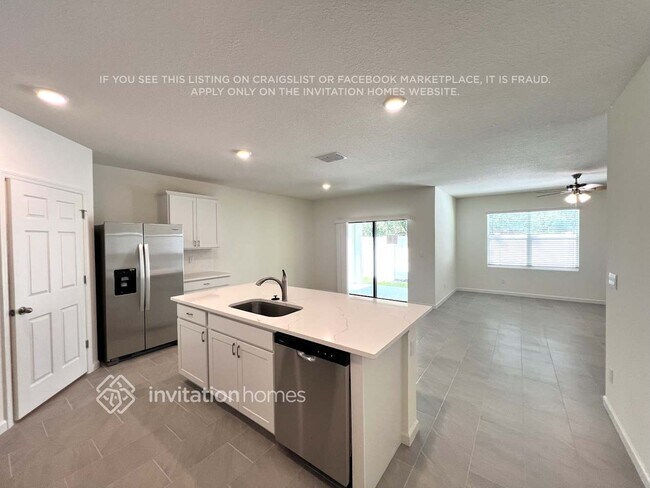 Foto del edificio - 493 Seaspray Dr