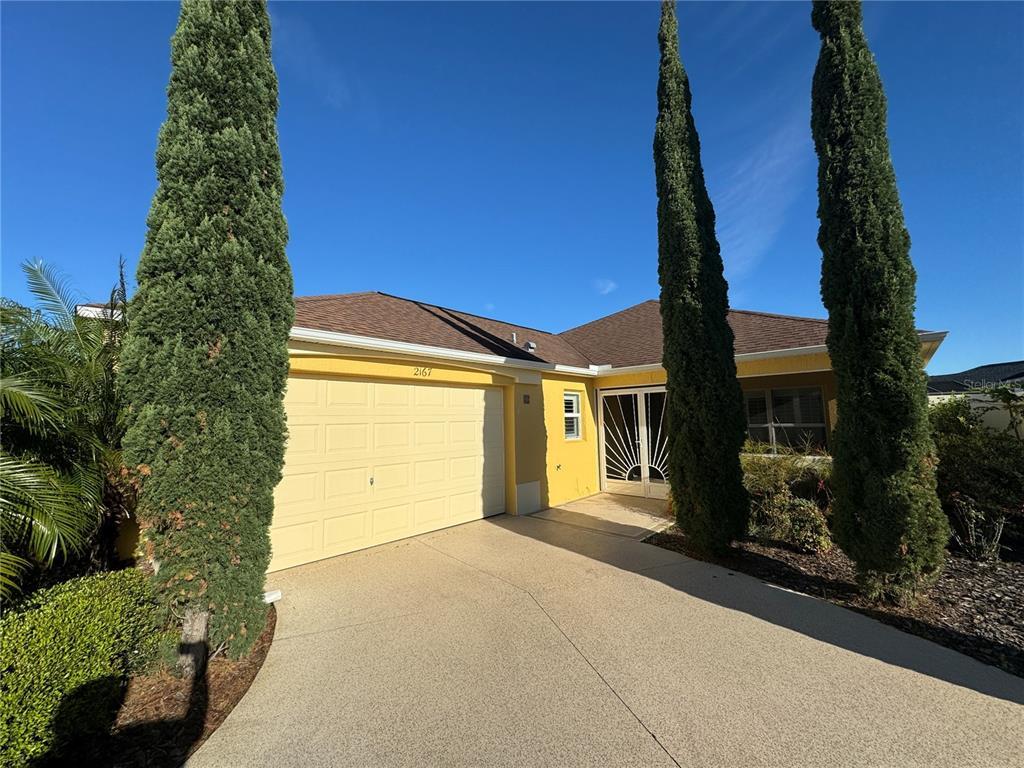 Primary Photo - 2167 Sandalwood Pl