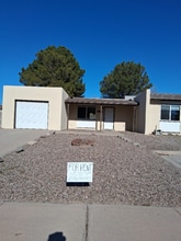 Building Photo - 1234 N Willow St