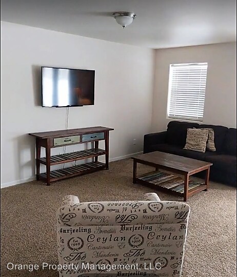 Foto del edificio - 3 br, 3.5 bath House - 3206 10th Avenue NE