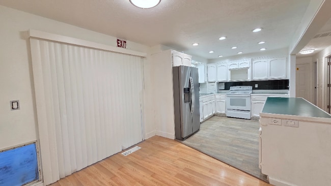 Building Photo - 2307 Tulane St