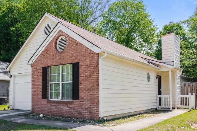 Building Photo - 1486 Fall Creek Trce